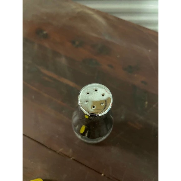 Coca-Cola Salt Shaker & Pepper Grinder Combo - Picture 3 of 4